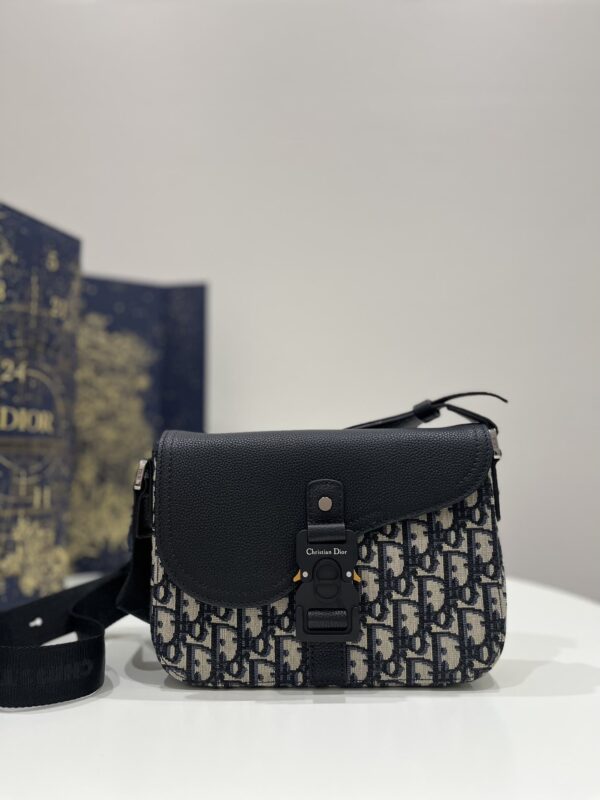 1:1 Replica Mini Saddle Bag With Strap Black For Women 9in/23cm 1ADPO049YKS_H27E