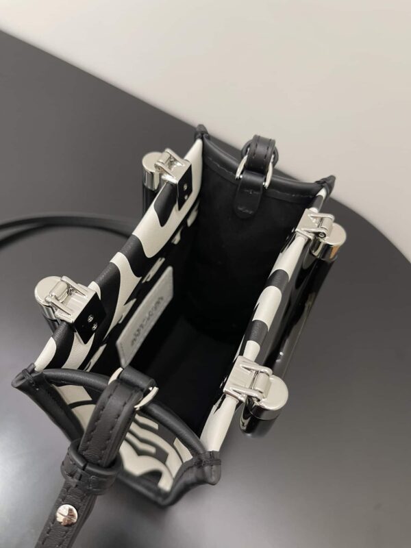 1:1 Replica Mini Sunshine Shopper Two-Tone Mini Bag Black And White For Women 7in/18cm