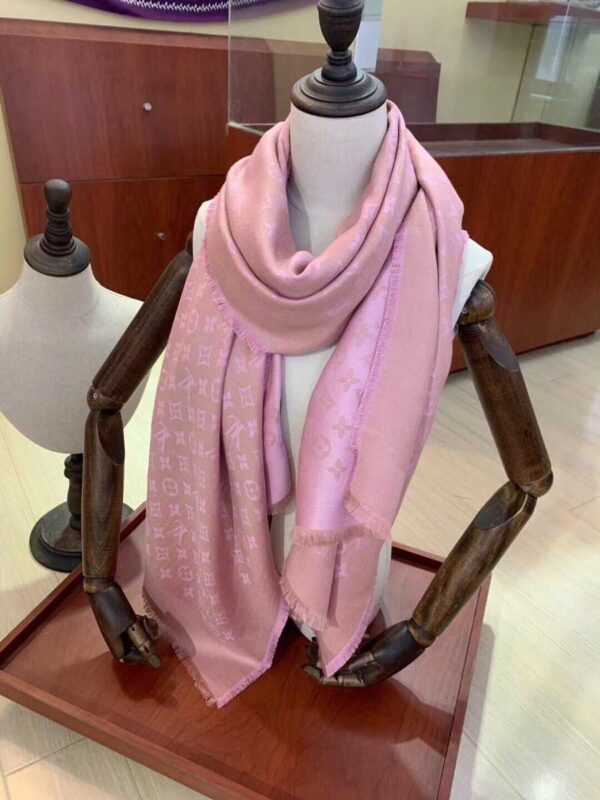Monogram Classic Shawl Pink For Women M78904