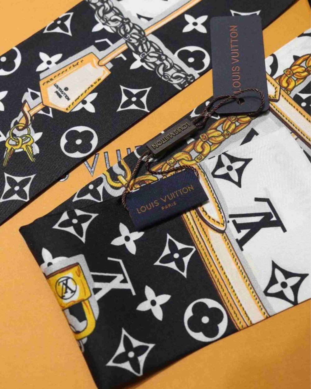 Monogram Confidential Bandeau Black And White For Women M78656