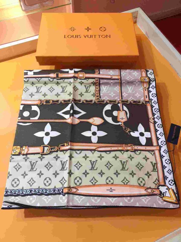 Monogram Confidential Square 90 Brown For Women