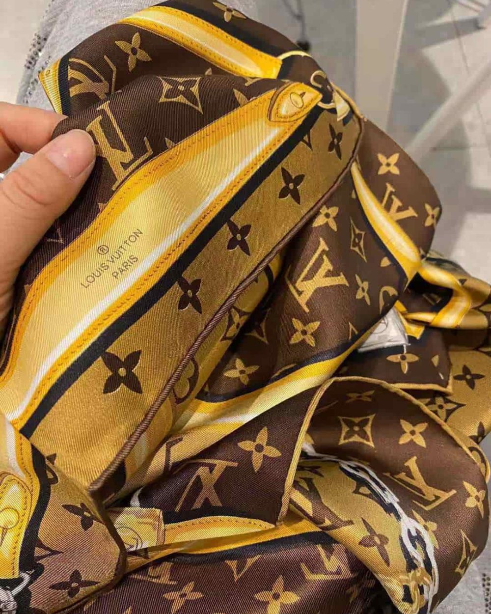 Monogram Confidential Square 90 Brown For Women M78666