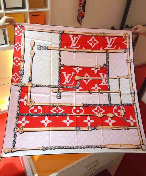 Monogram Confidential Square 90 Red For Women
