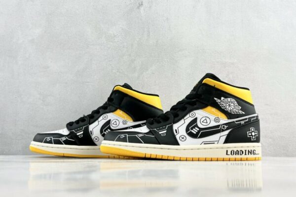 Nike Air Jordan 1 Mid Loading Sneaker Black Color For Women, Women's Shoes