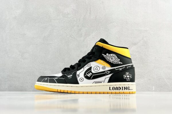 Nike Air Jordan 1 Mid Loading Sneaker Black Color For Women, Women's Shoes
