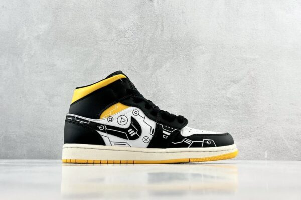 Nike Air Jordan 1 Mid Loading Sneaker Black Color For Women, Women's Shoes