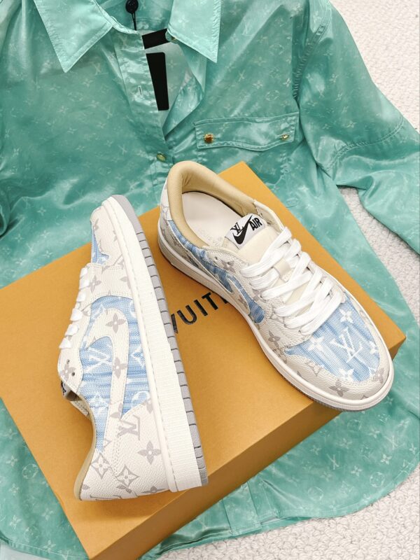 Nike x Louis Vuitton Women's Shoes Blue For Women LV