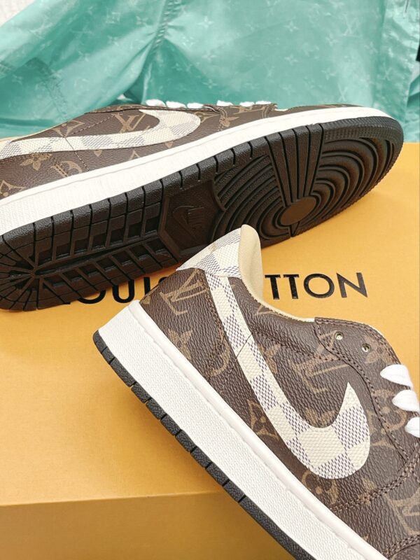 Nike x Louis Vuitton Women's Shoes Brown For Women LV