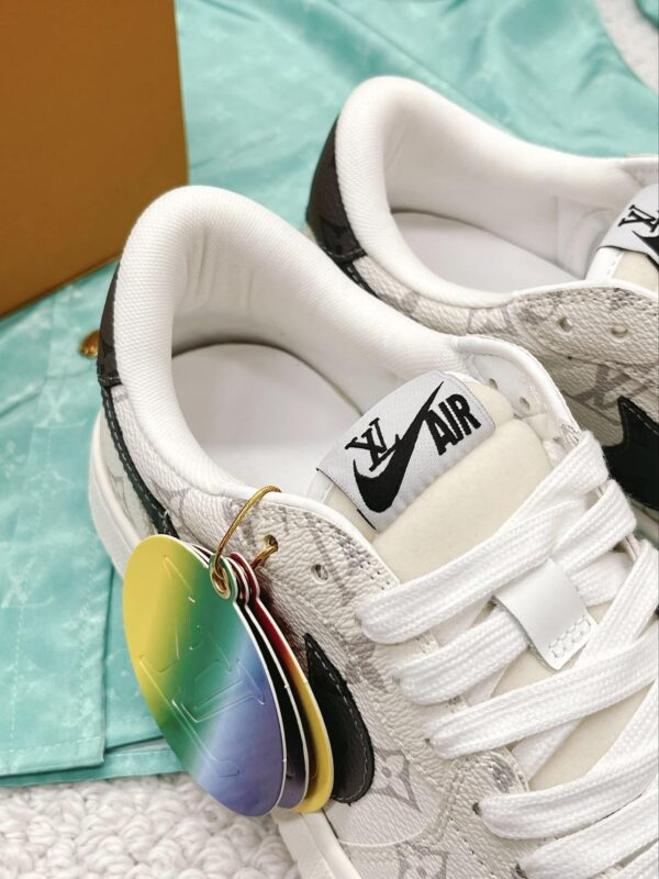 Nike x Louis Vuitton Women's Shoes Gray For Women LV