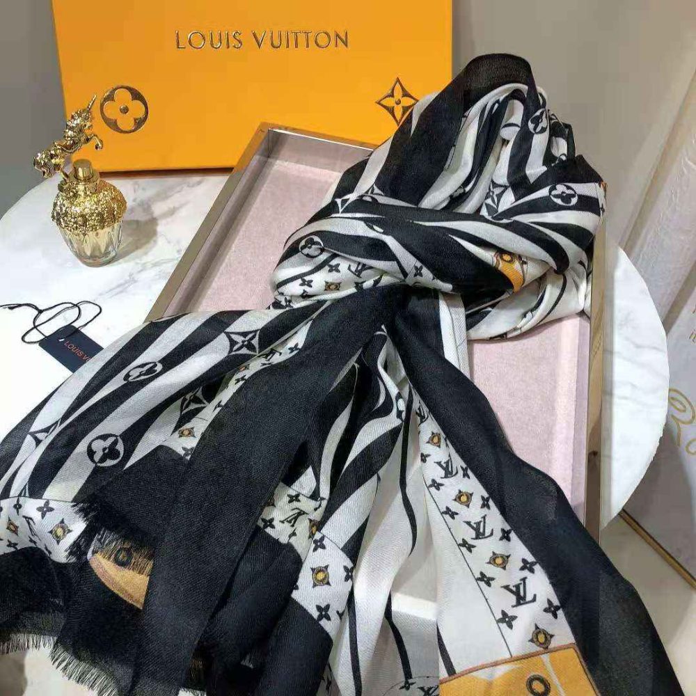 Plaid Denim Shawl White And Black For Women - Image 6