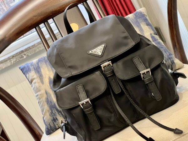 PR004  - Prada Women's Fashion Bag