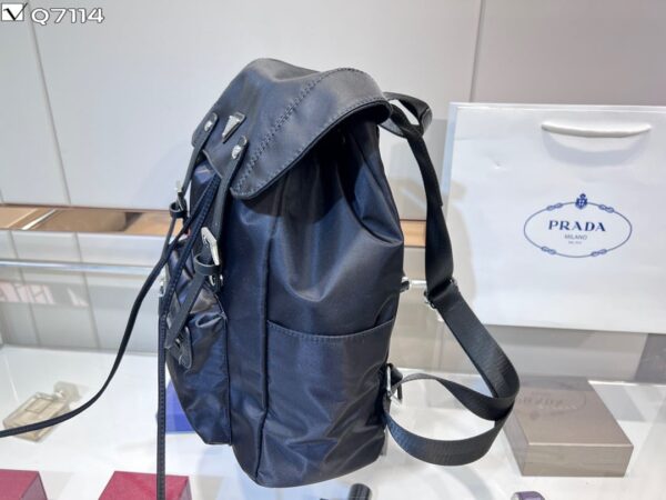 PR005  - Prada Women's Fashion Bag