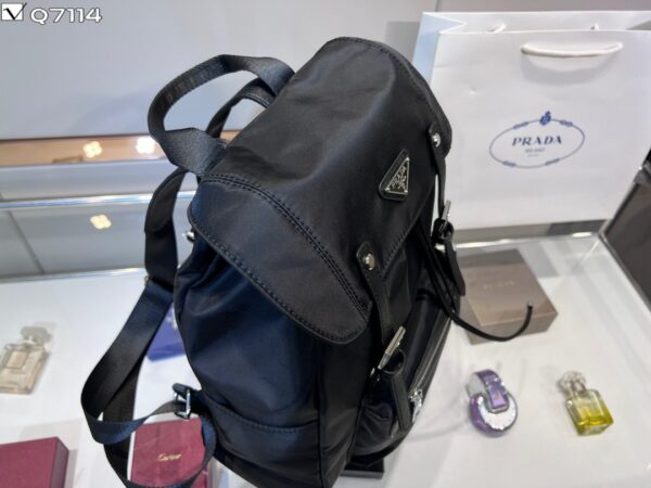 PR005  - Prada Women's Fashion Bag