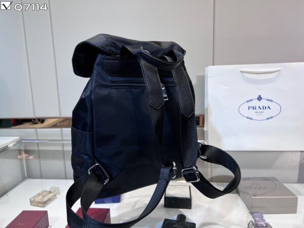 PR005  - Prada Women's Fashion Bag