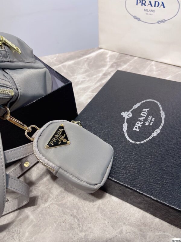PR007  - Prada Women's Fashion Bag