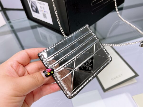 PR010  - Prada Women's Fashion Bag