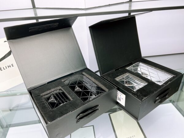 PR010  - Prada Women's Fashion Bag