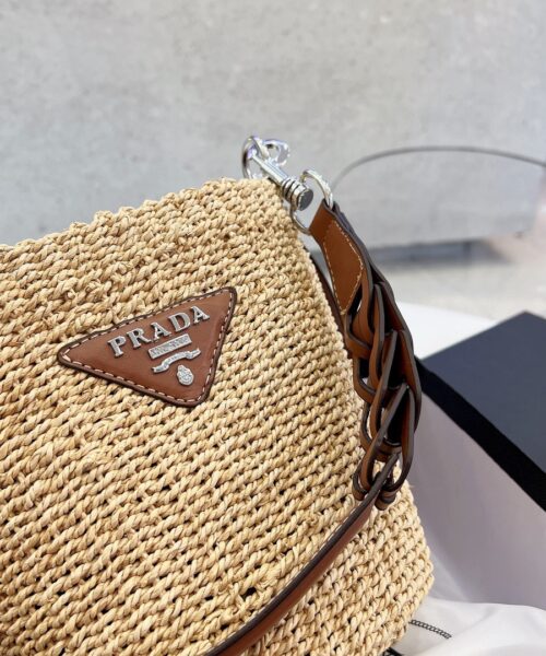 PR02  - Prada Women's Fashion Bag
