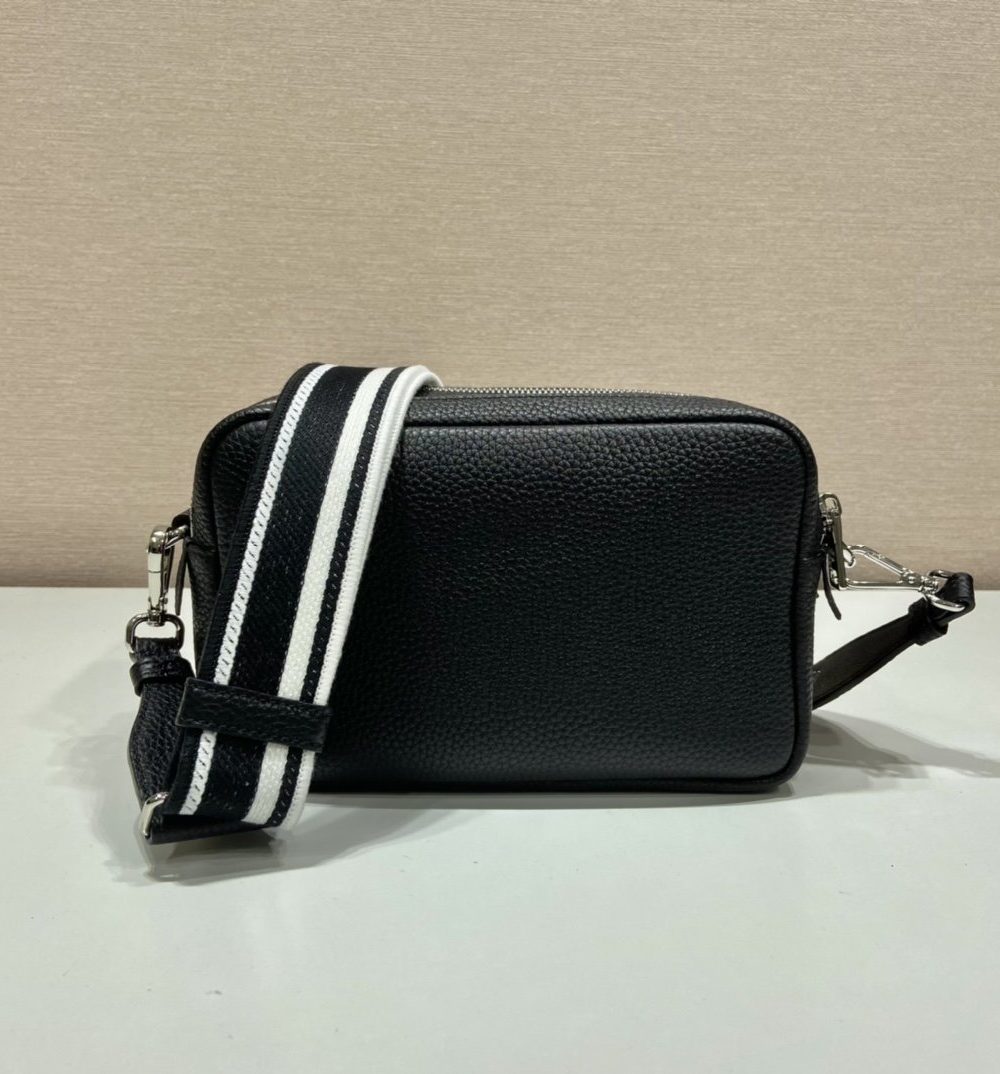 Prada Bag With Shoulder Strap Black For Women, Women's Bags 8.6in/22cm 1BH082_2DKV_F0002_V_3OM