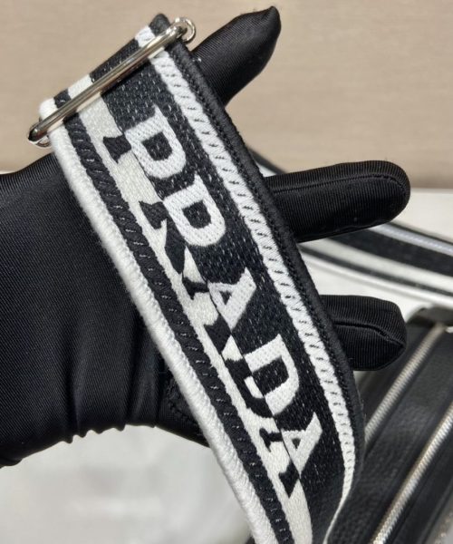 Prada Bag With Shoulder Strap Black For Women, Women's Bags 8.6in/22cm 1BH082_2DKV_F0002_V_3OM