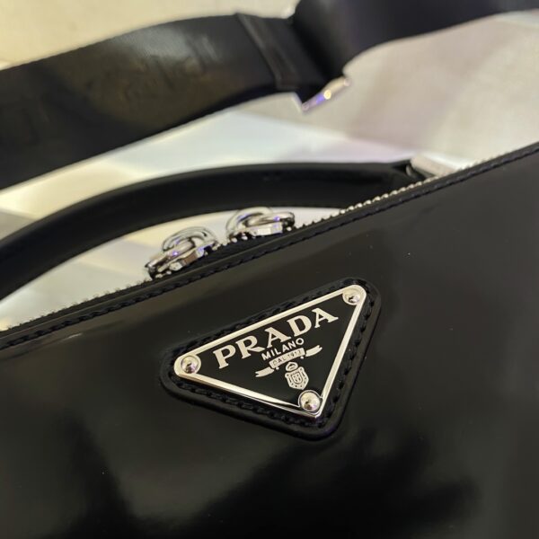 Prada Brique Saffiano Bag Black For Women, Women's Bags 8.6in/22cm 2VH069_9Z2_F0002_V_YMI
