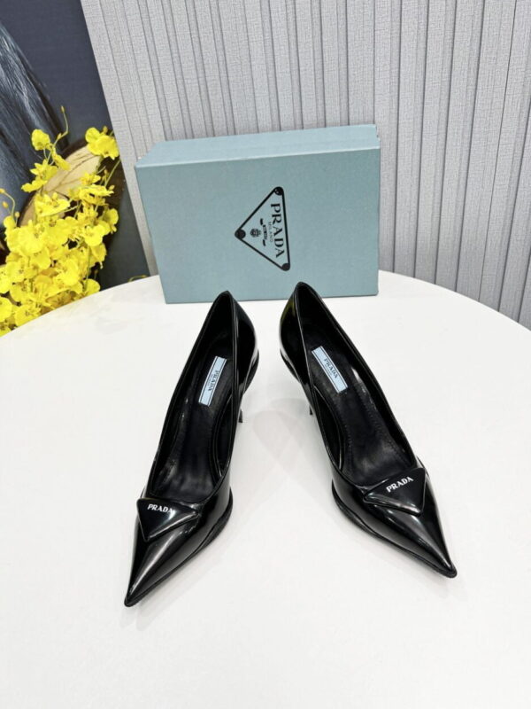 Prada Brushed Slingback Pumps Black For Women PRD