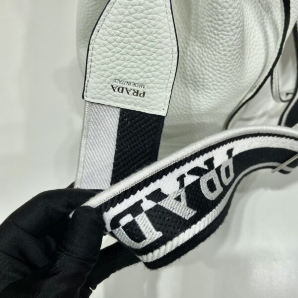 Prada Bucket Bag White For Women, Women's Bags 9.8in/25cm 1BE060_2DKV_F0009_V_3OO