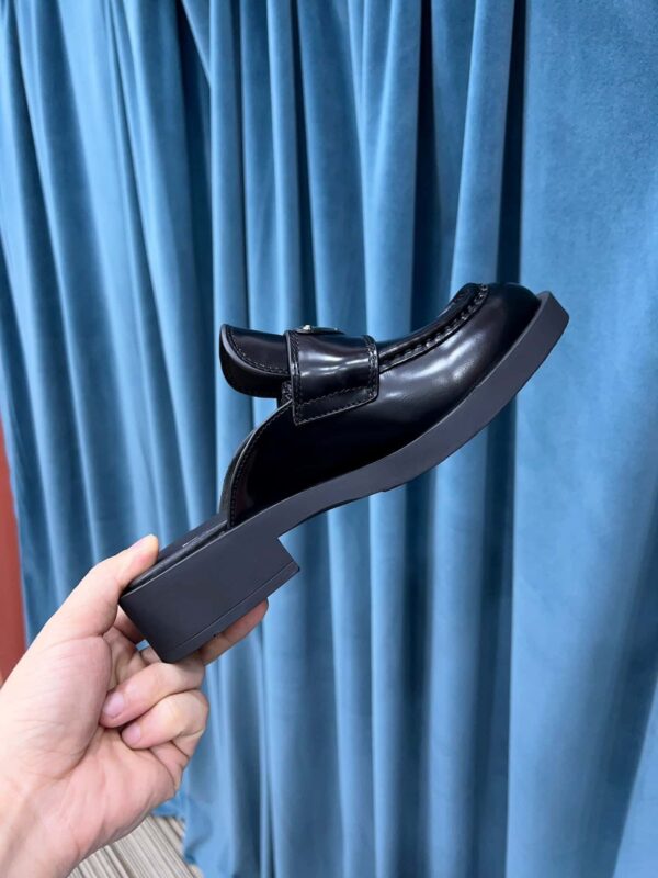 Prada Chocolate Brushed Mules Black For Women 1.6in/40mm PRD 1D652M_055_F0002_F_040
