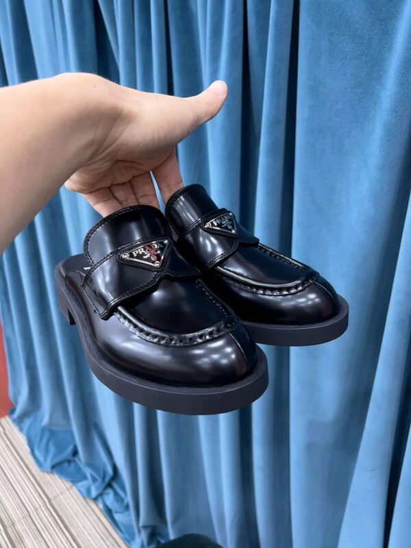 Prada Chocolate Brushed Mules Black For Women 1.6in/40mm PRD 1D652M_055_F0002_F_040