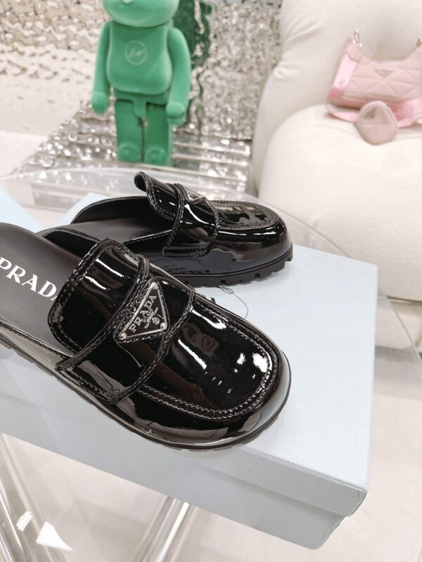Prada Chocolate Brushed Mules Shiny Black For Women 1.6in/40mm PRD