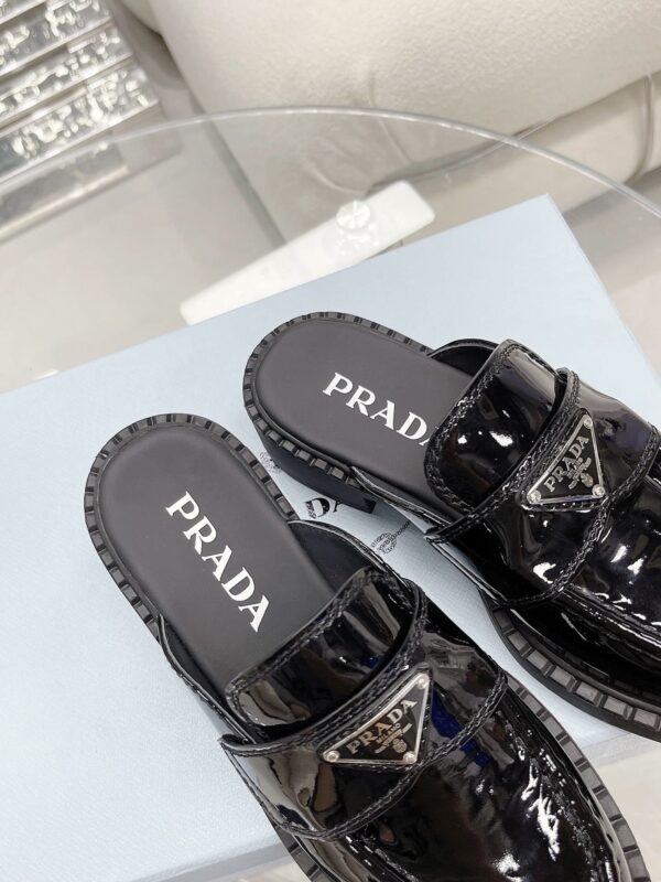 Prada Chocolate Brushed Mules Shiny Black For Women 1.6in/40mm PRD 