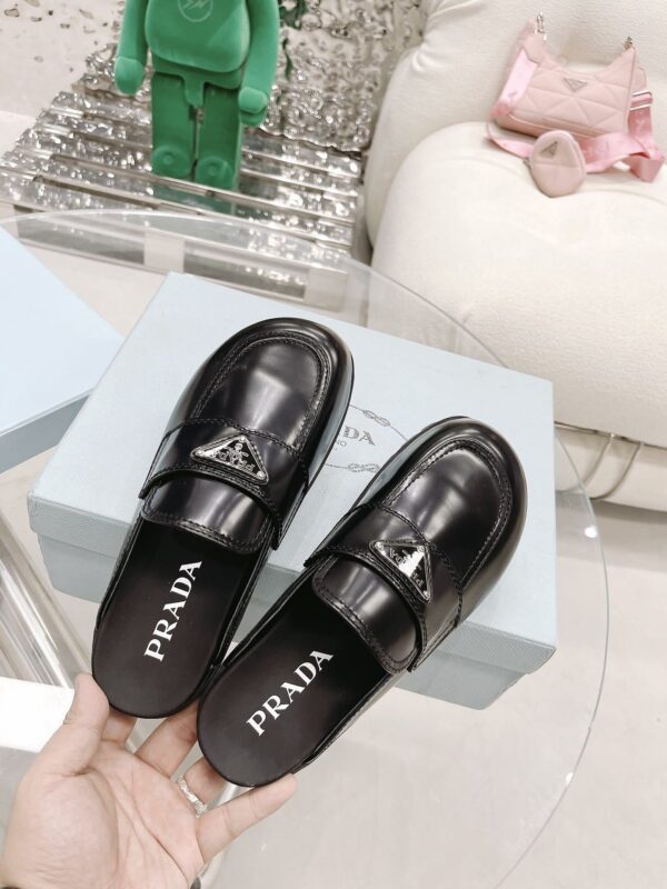 Prada Chocolate Brushed Mules Shiny Black For Women 1.6in/40mm PRD