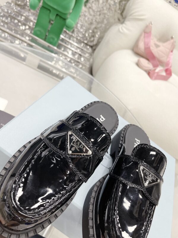 Prada Chocolate Brushed Mules Shiny Black For Women 1.6in/40mm PRD 