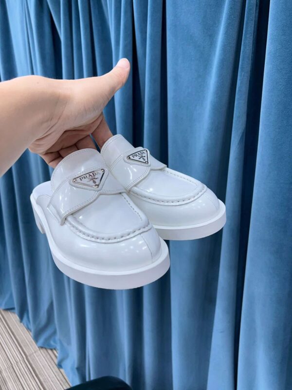 Prada Chocolate Brushed Mules White For Women 1.6in/40mm PRD 1D652M_055_F0009_F_040