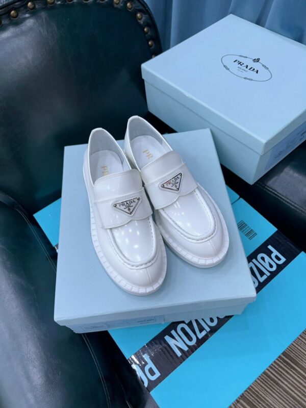 Prada Chocolate Sharp Brushed Pointed Loafers White For Women 1.6in/40mm PRD