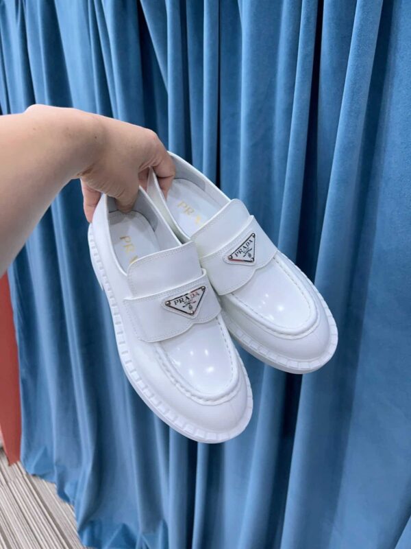 Prada Chocolate Sharp Brushed Pointed Loafers White For Women 1.6in/40mm PRD