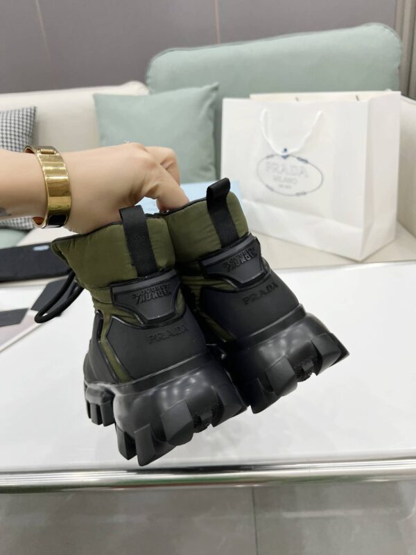 Prada Cloudbust Thunder High-Top Sneakers Forest Green/Black For Women 1.9in/50mm PRD 2TG189_3LGO_F0B80_F_G000