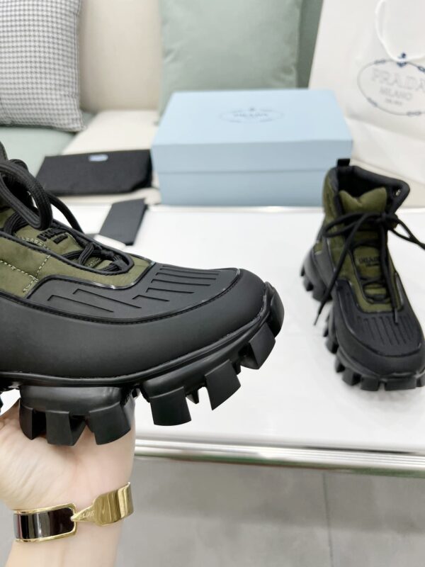 Prada Cloudbust Thunder High-Top Sneakers Forest Green/Black For Women 1.9in/50mm PRD 2TG189_3LGO_F0B80_F_G000