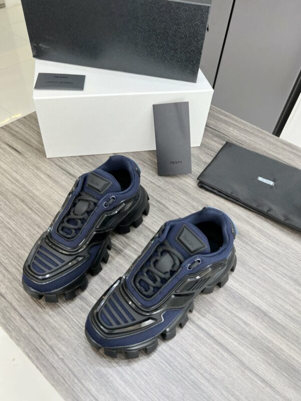 Prada Cloudbust Thunder Sneakers Black And Blue For Women PRD 