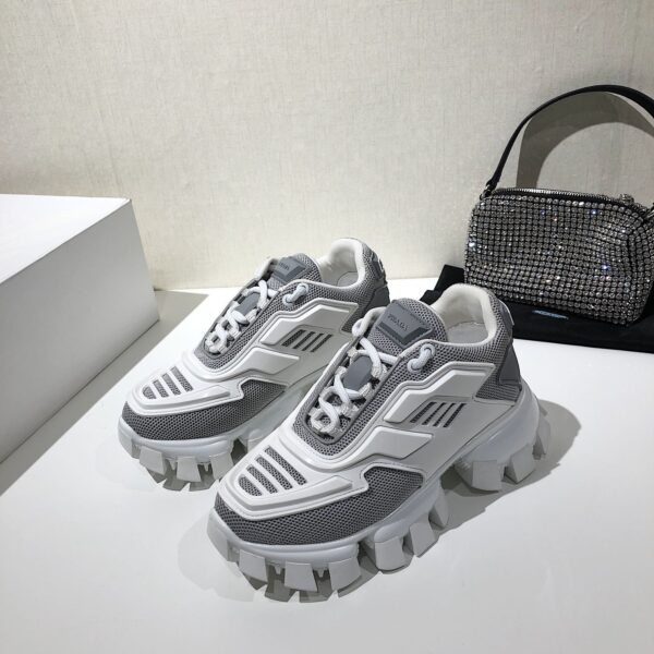 Prada Cloudbust Thunder Sneakers Grey And White For Women PRD