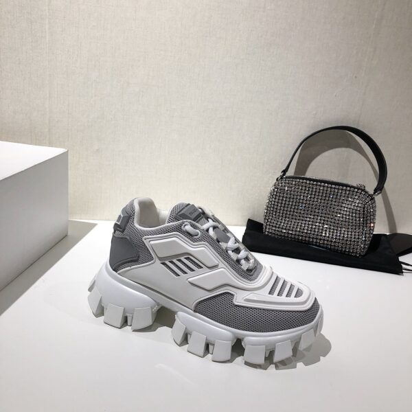 Prada Cloudbust Thunder Sneakers Grey And White For Women PRD