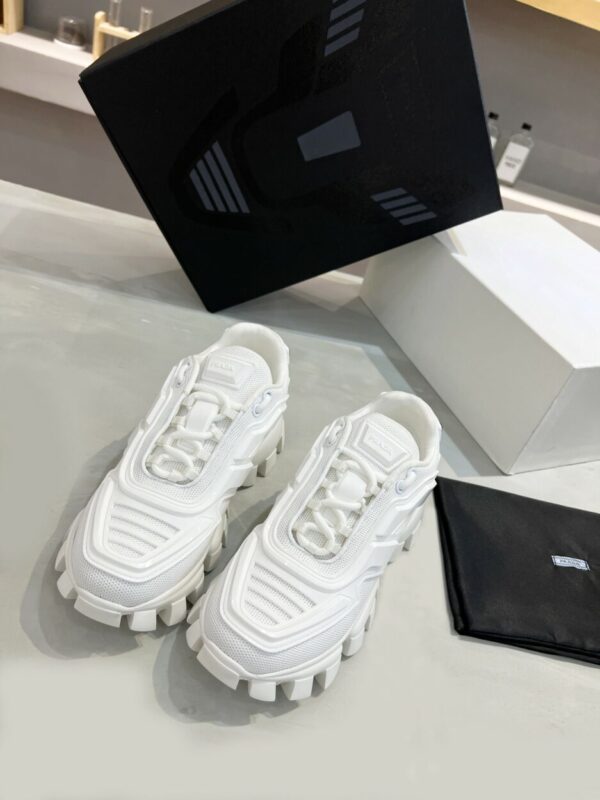 Prada Cloudbust Thunder Sneakers White For Women PRD  1E819L_3KR2_F0009_F_050