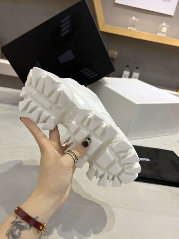 Prada Cloudbust Thunder Sneakers White For Women PRD  1E819L_3KR2_F0009_F_050