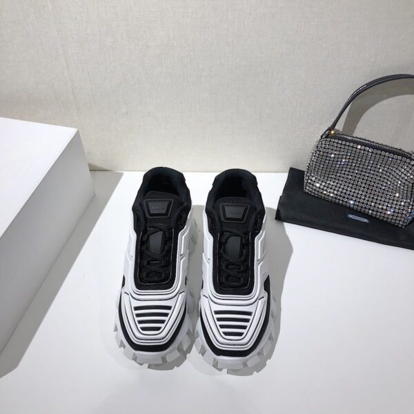 Prada Cloudbust Thunder Sneakers White/Black For Women 2.4in/60mm PRD