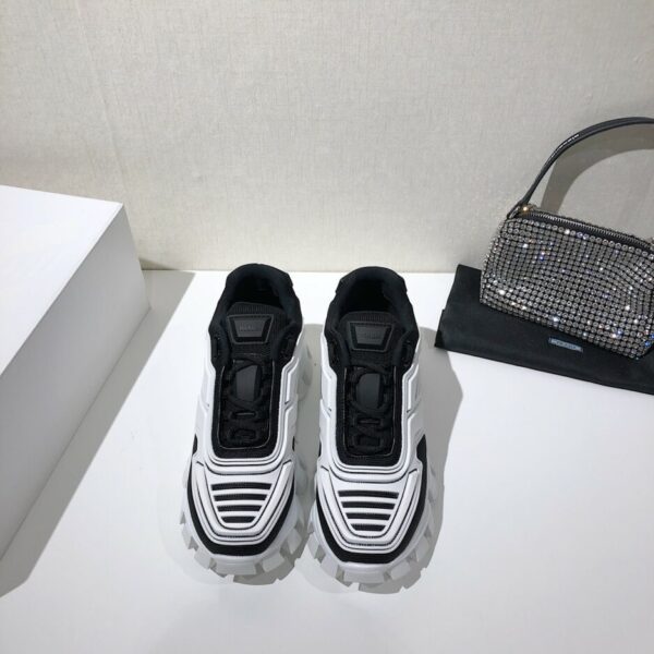 Prada Cloudbust Thunder Sneakers White/Black For Women 2.4in/60mm PRD