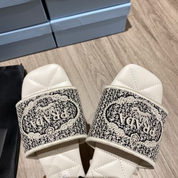 Prada Embroidered Fabric Slides Black For Women 0.4in/10mm PRD