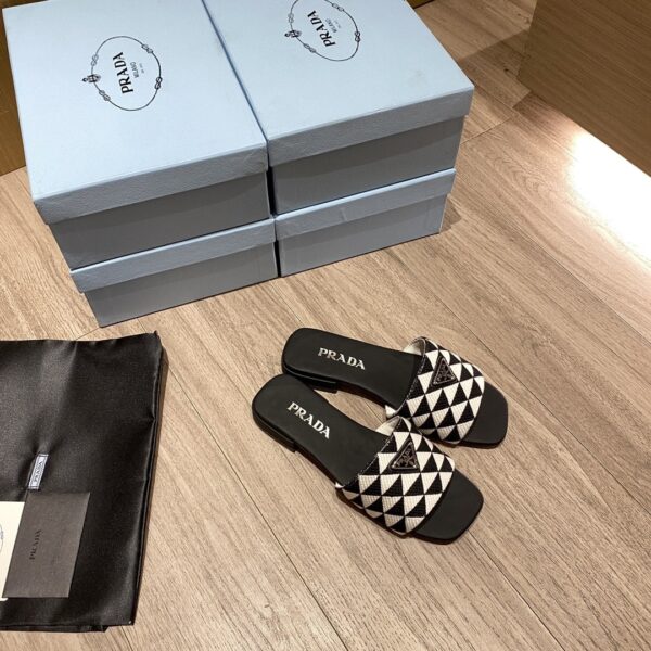 Prada Embroidered Fabric Slides Black/White For Women 0.4in/10mm PRD
