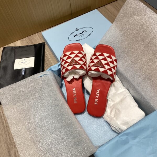 Prada Embroidered Fabric Slides White/Red For Women 0.4in/10mm PRD 
