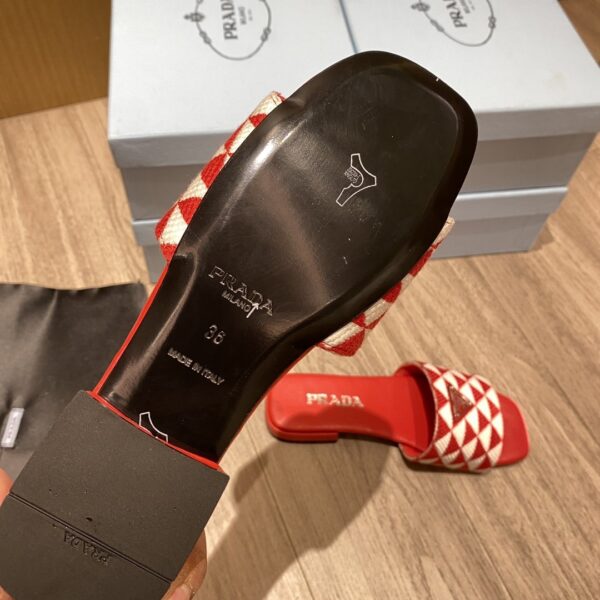 Prada Embroidered Fabric Slides White/Red For Women 0.4in/10mm PRD 