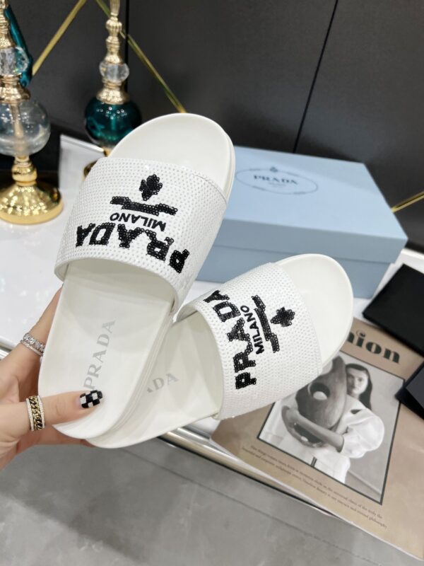 Prada Logo Detailed Sequin Slides White For Women 1.4in/35mm PRD